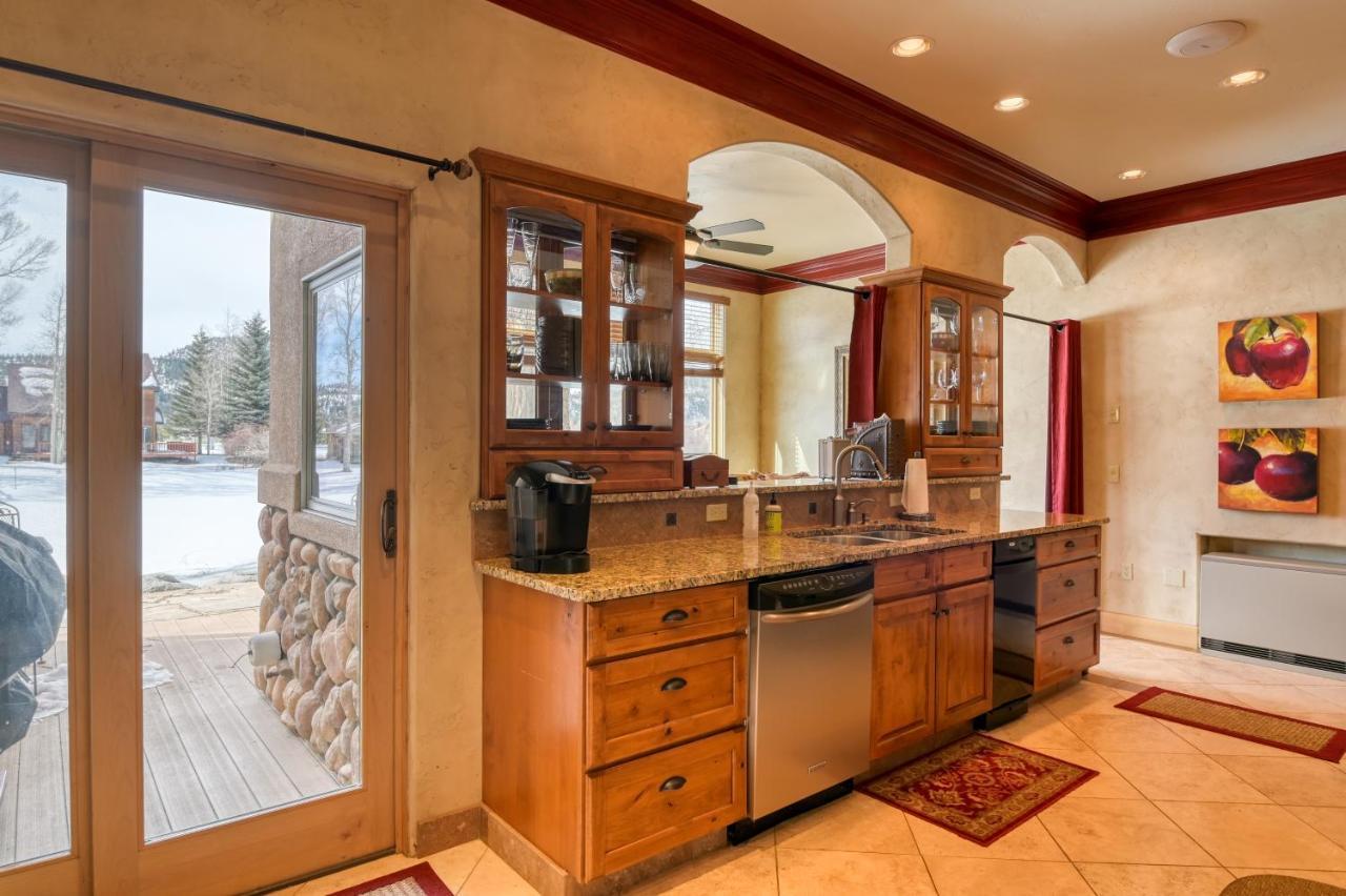 Grande Getaway Villa South Fork Exterior photo